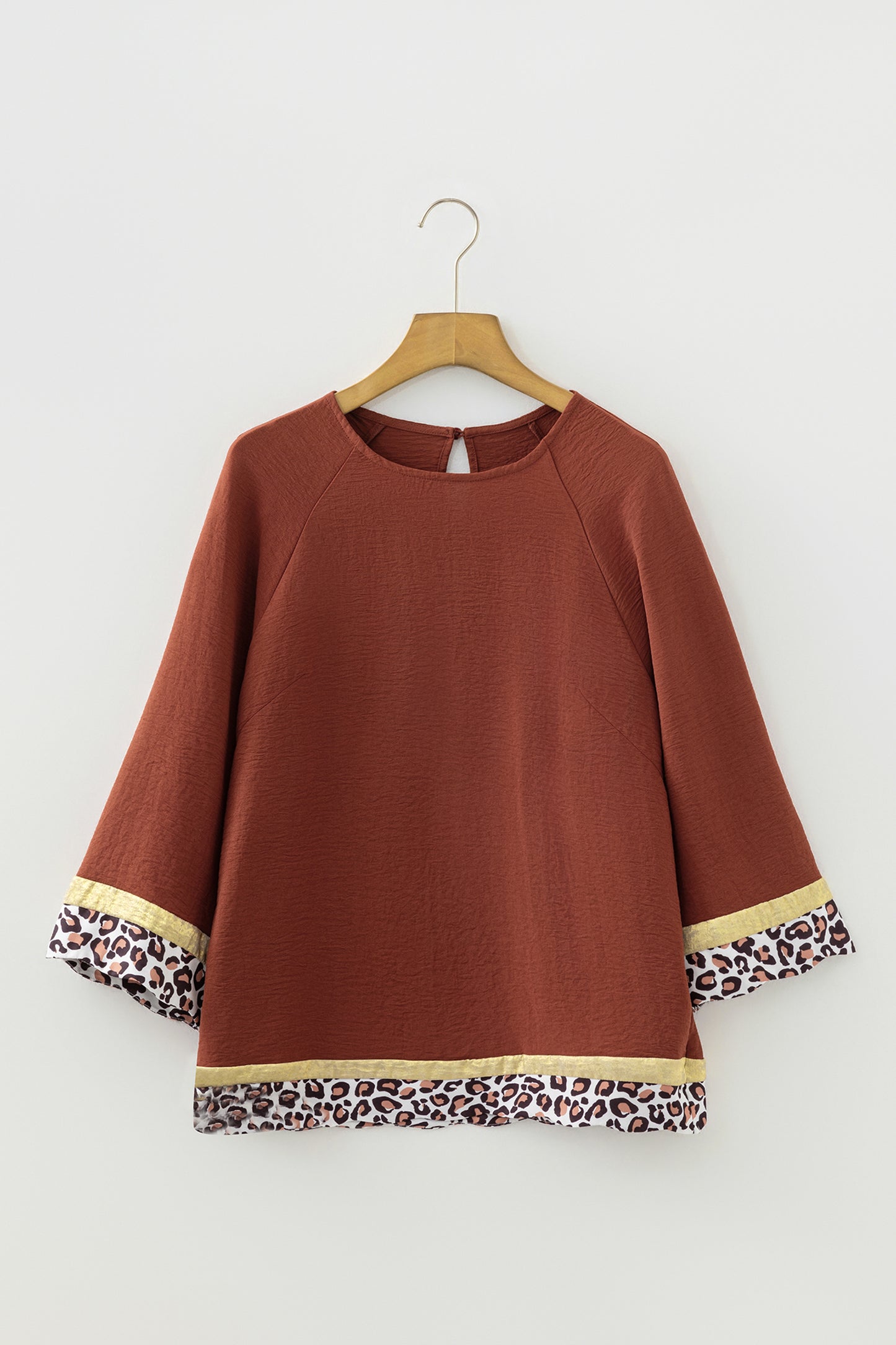 Clay Leopard Detail Loose Bracelet Sleeve Top